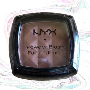 NYX Silky Long-Lasting Cruelty-Free Powder Blush Compact PB12 Terra Cotta